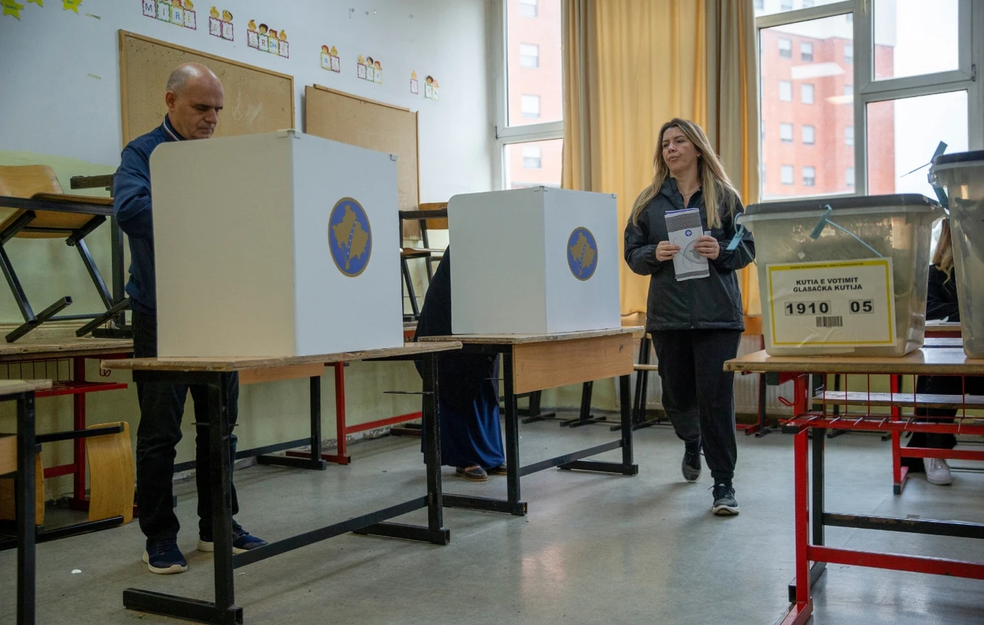 Κόσοβο: Ομαλά διεξάγονται οι δημοτικές εκλογές – Μεγάλη η συμμετοχή στις σερβικές περιοχές