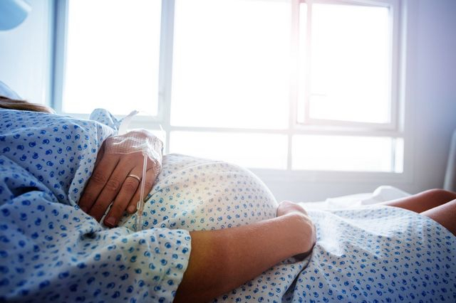 Σε «αναφυλακτικό σοκ από αντιβιοτικό» οφείλεται ο θάνατος της 28χρονης εγκύου – Η ανακοίνωση του νοσοκομείου