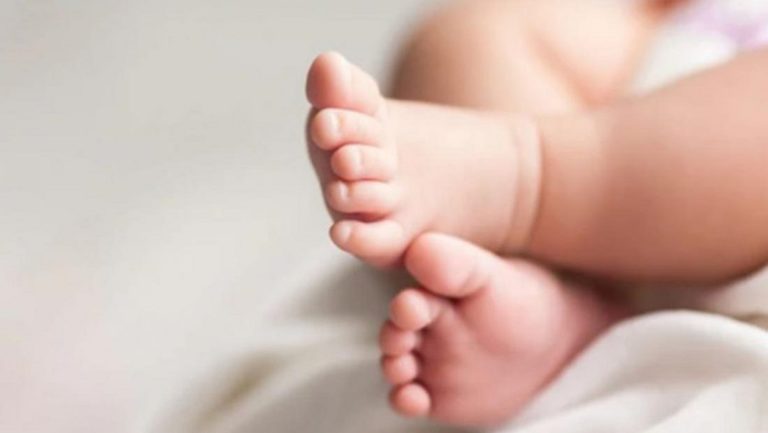 Τραγωδία στη Λάρισα – Νεκρό βρέφος μόλις ενός μηνός