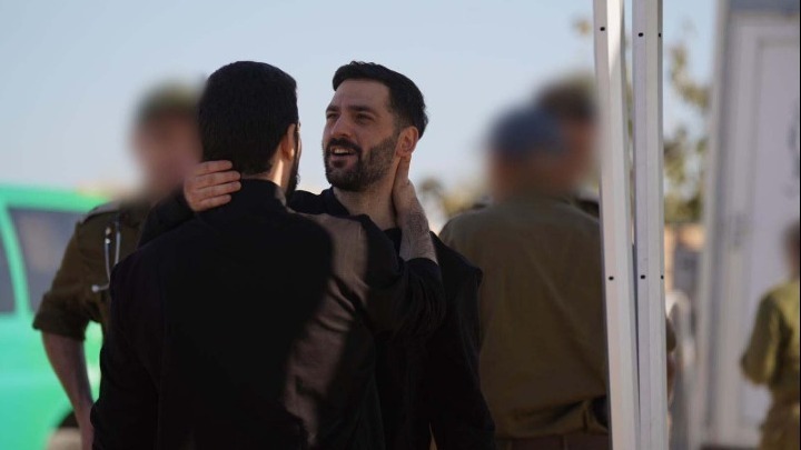 Ελεύθεροι αφέθηκαν οι 20 όμηροι της Χαμάς