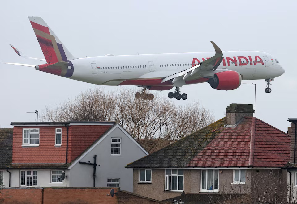 Η Air India κερδίζει(;) τη χρήση του εναέριου χώρου πάνω από το Σινγιάνγκ της Κίνας, καθώς οι οικονομικές δυσκολίες αυξάνονται