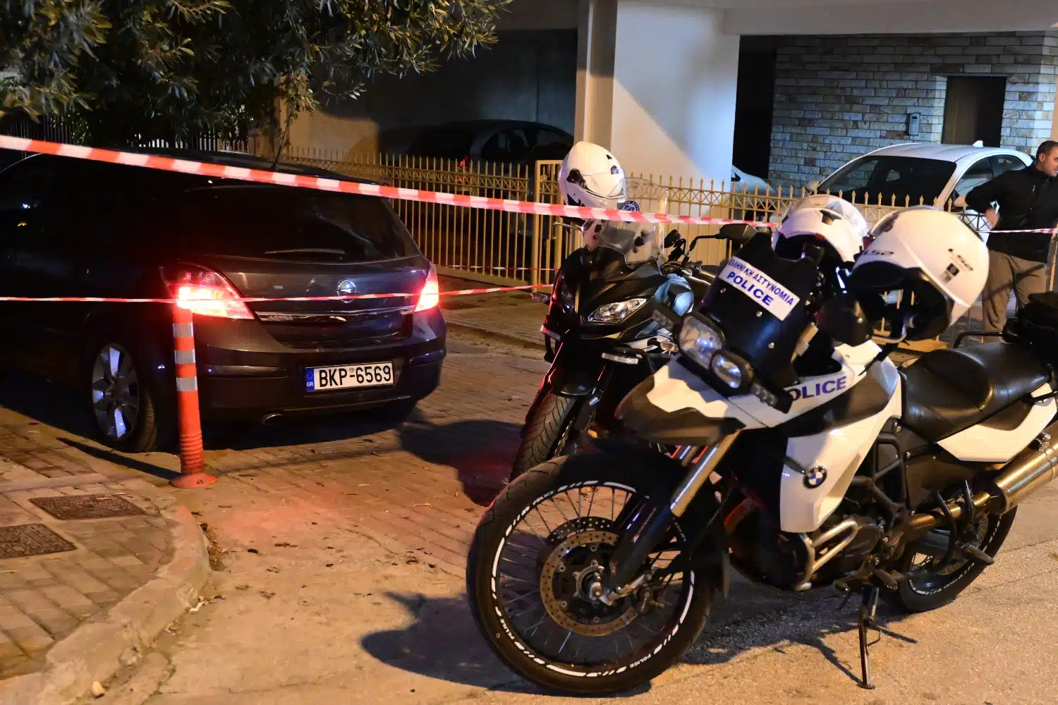 Προσαγωγές Ρομά για την επεισοδιακή καταδίωξη με «εμβολισμό» της Ομάδας ΔΙ.ΑΣ. – Τρεις αστυνομικοί τραυματίες
