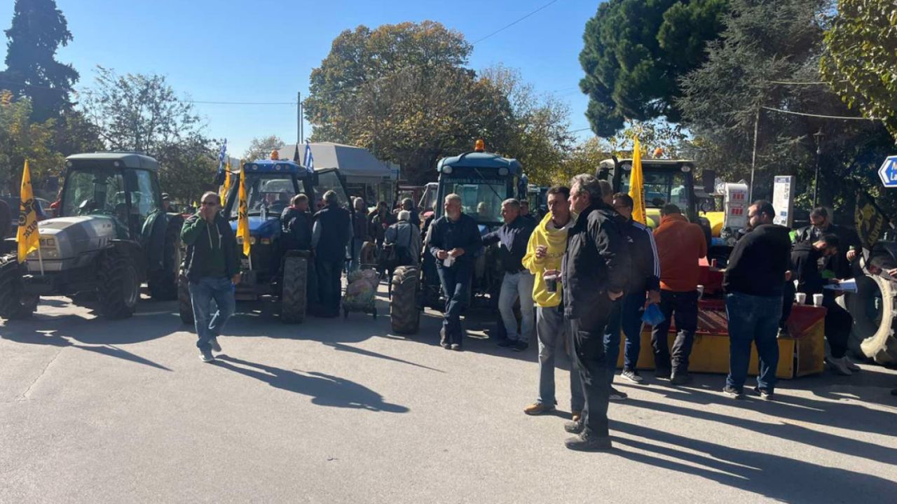 Λάρισα: Αγρότες και κτηνοτρόφοι ετοιμάζουν δυναμική επιστροφή στους δρόμους με τα τρακτέρ τους