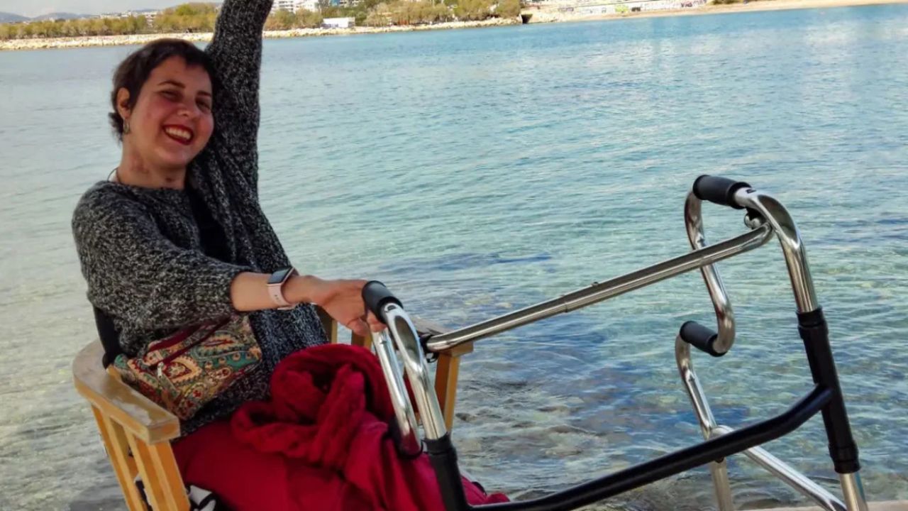 ΕΦΥΓΕ Η 27ΧΡΟΝΗ ΑΝΑΣΤΑΣΙΑ ΤΑΣΟΥΛΑ: ΣΥΓΚΙΝΗΣΗ ΓΙΑ ΤΗ ΜΑΧΗ ΜΕ ΤΗΝ ΚΥΣΤΙΚΗ ΙΝΩΣΗ