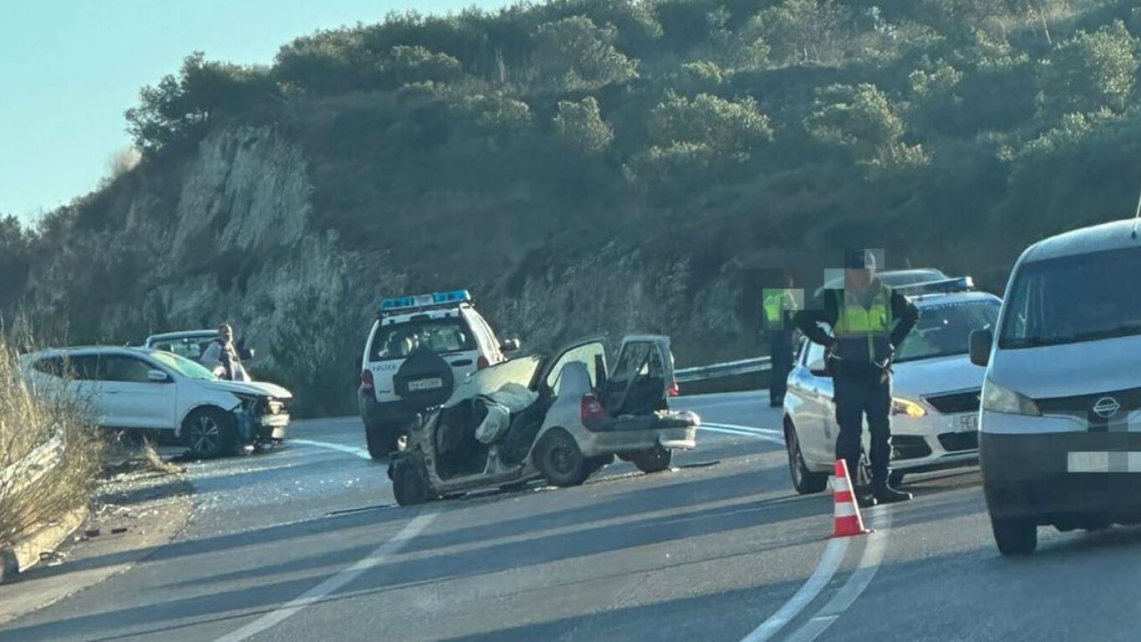 Τραγωδία στο Ηράκλειο: Νεκρός 52χρονος σε κατεστραμμένο ΙΧ – Σοκαριστικές φωτογραφίες