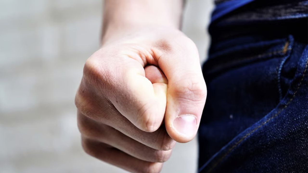 Οργή πρώην εργοδότη: Επίθεση σε εργαζόμενο που δεν επέστρεψε αποζημίωση απόλυσης