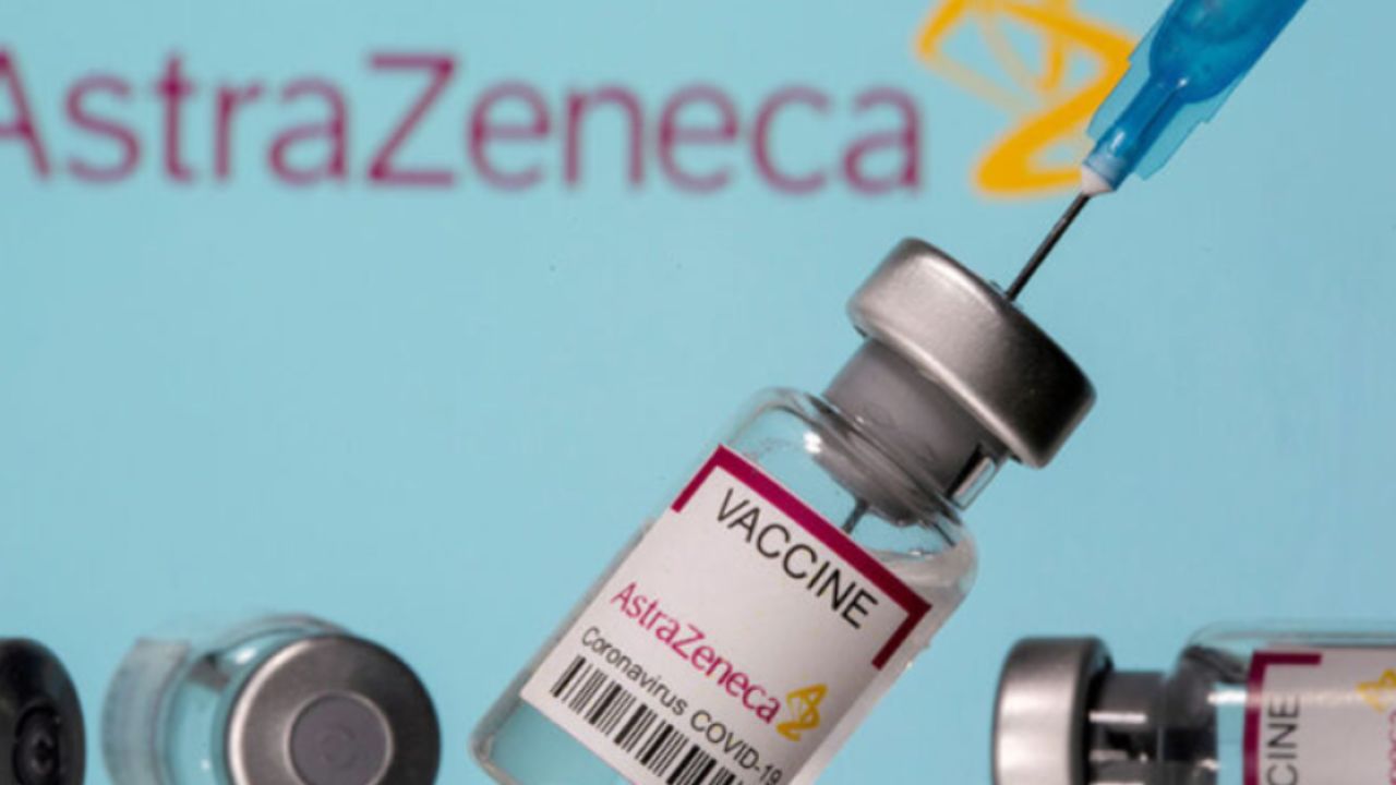 Αποζημίωση θα κληθεί να πληρώσει το ελληνικό Δημόσιο στους συγγενείς μιας 61χρονης που πέθανε εξαιτίας εμβολιασμού με το εμβόλιο Vaxzevria της εταιρείας AstraZeneca κατά του COVID-19.