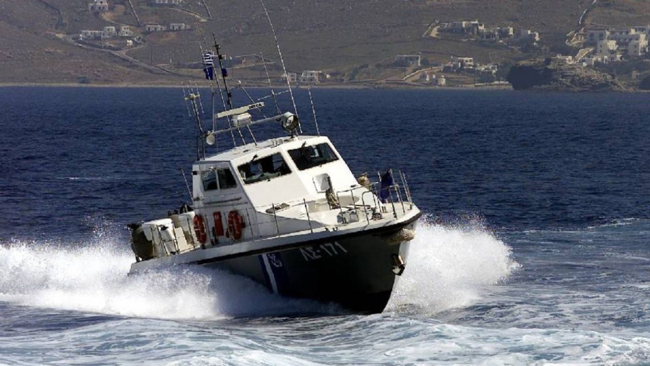 Δραματική διάσωση στη θάλασσα: Σώος 31χρονος ναυτικός που έπεσε νότια της Ηρακλειάς