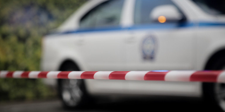 Σαλαμίνα: Ξεψύχησε ψέλνοντας το «Πάτερ Ημών» η 75χρονη που την σκότωσε η νύφη της
