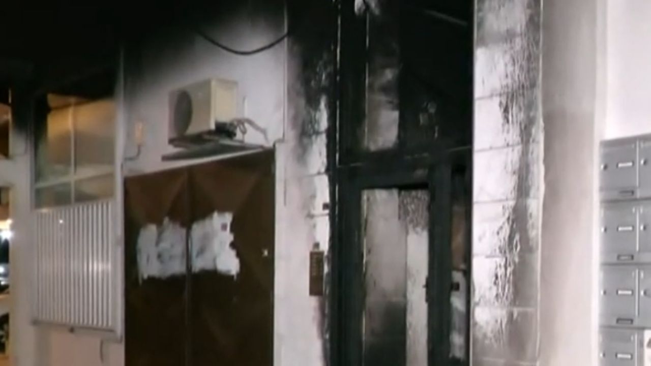 Τρόμος στην Καλαμαριά: Τρία γκαζάκια “λαμπάδιασαν” πιλοτή πολυκατοικίας