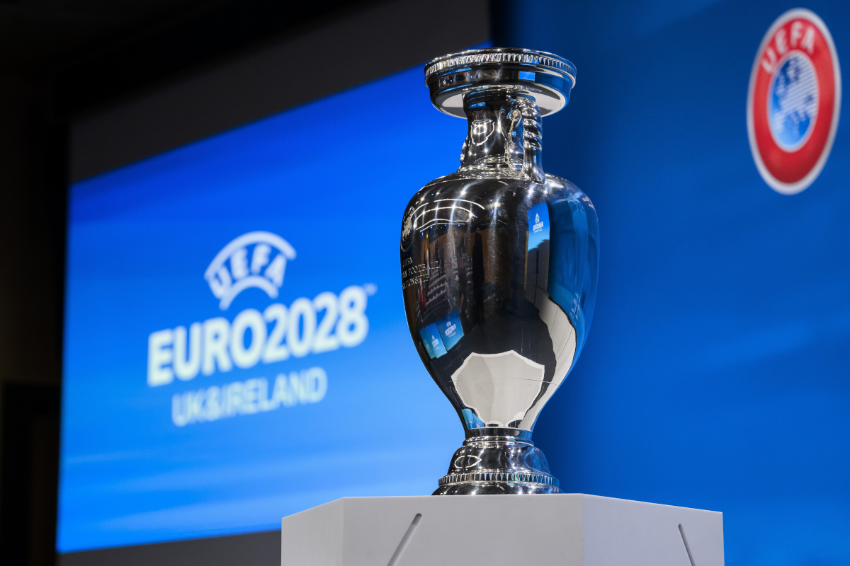 Μετά το Champions League η UEFA μεταφέρει και τον τελικό του ΕURO απόγευμα