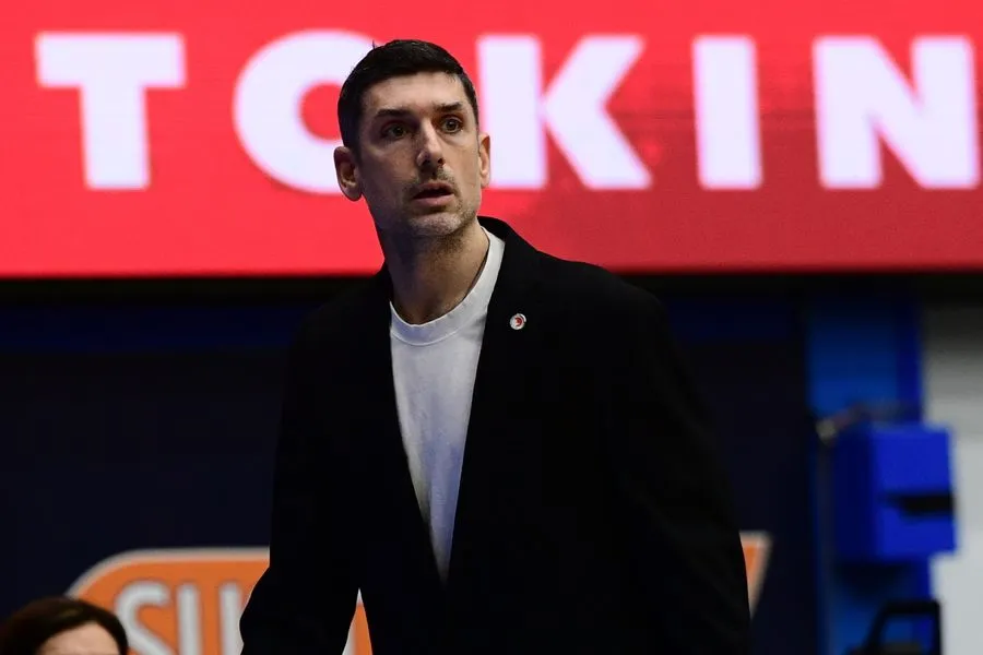 Περιστέρι: Θρήνος για τον θάνατο του οδηγού της ομάδας μπάσκετ σε τροχαίο