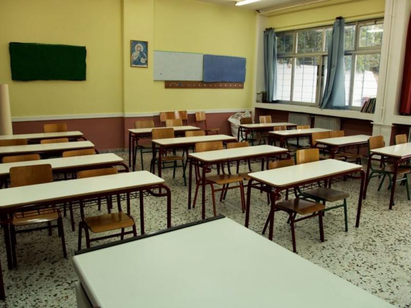 Ρόδος – Συνελήφθη «νταής» πατέρας που έβρισε και απείλησε δασκάλα σε σχολείο