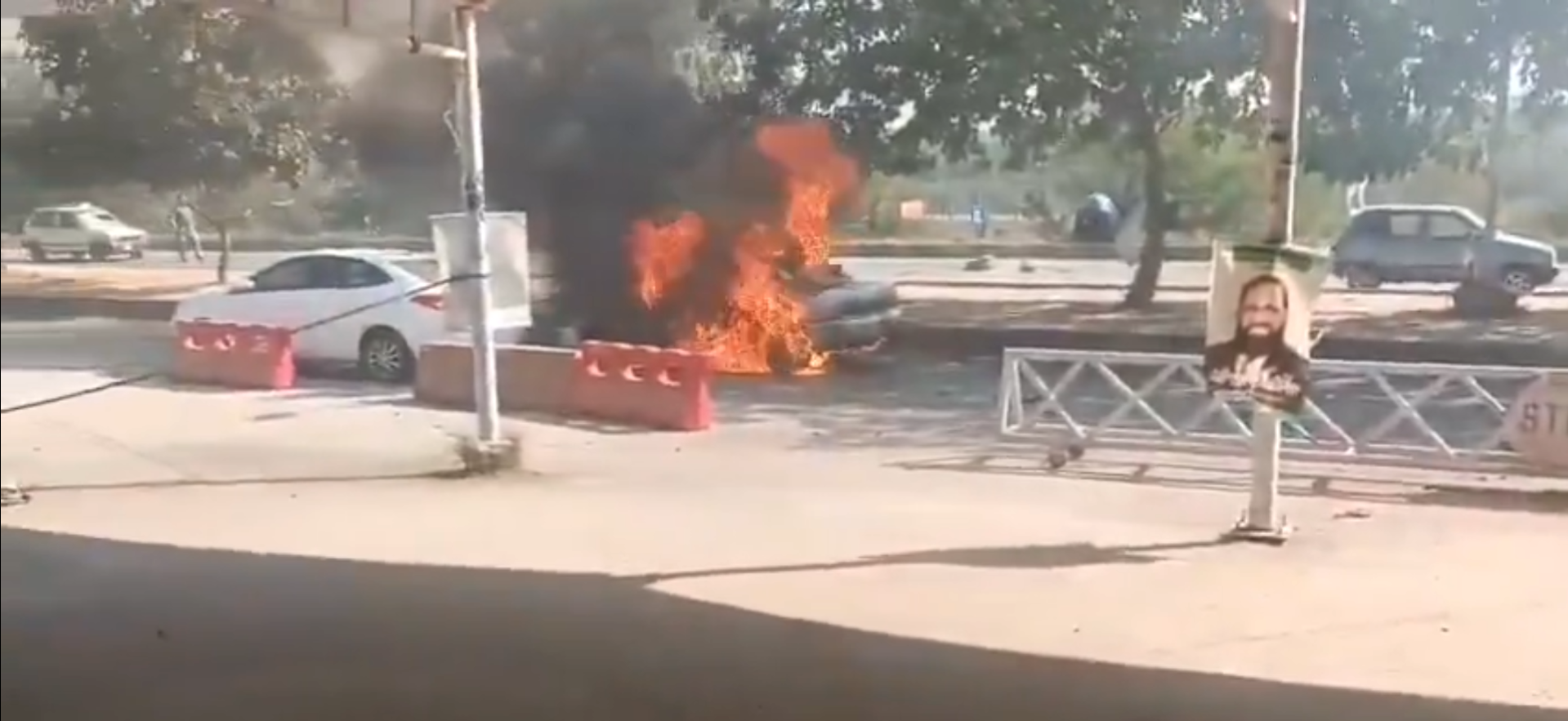 Μια βόμβα αυτοκινήτου έξω από δικαστήριο του Ισλαμαμπάντ σκοτώνει τουλάχιστον 12 άτομα
