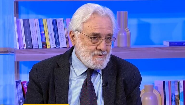 «Συγκλονίζει» ο Γιάννης Σμαραγδής για την απώλεια της συζύγου του