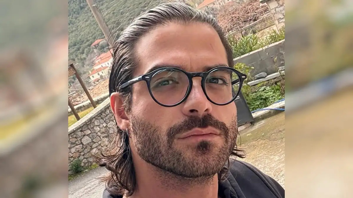 Σύλληψη του Άρη Μουγκοπέτρου μετά από μήνυση της συζύγου του για ενδοοικογενειακή απειλή