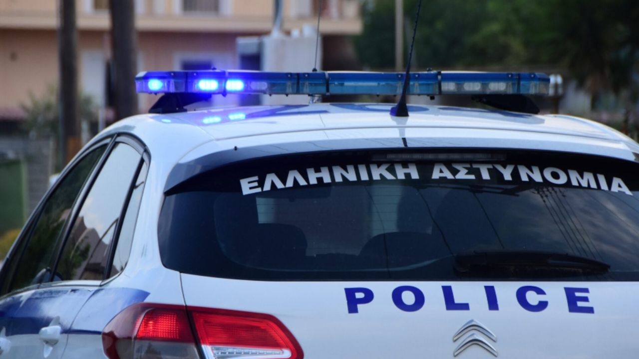 Έφερναν ανήλικα για να πουλάνε παράνομα καπνικά – Μεξικό έχουμε καταντήσει