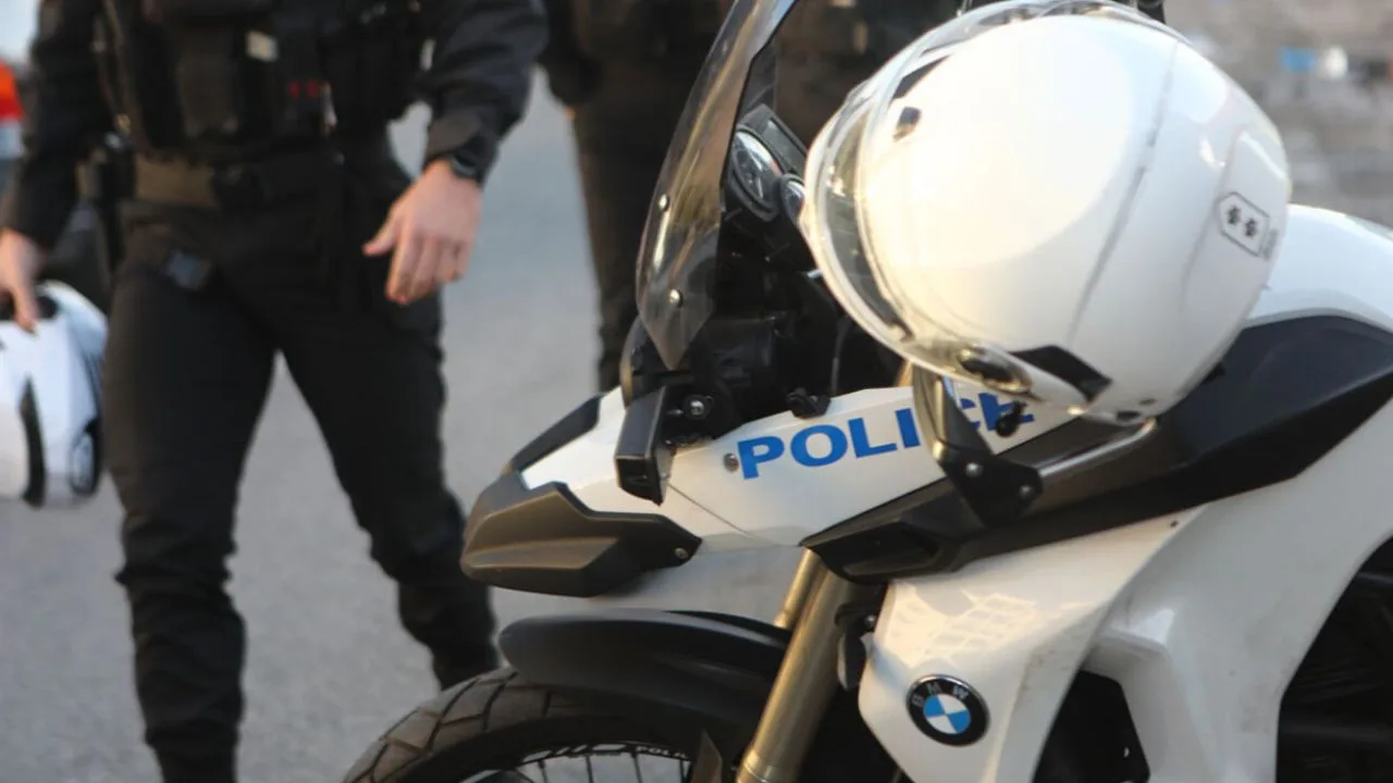 Τρόμος στο Νέο Ηράκλειο: 16χρονος επιτέθηκε σε 12χρονες με μαχαίρι