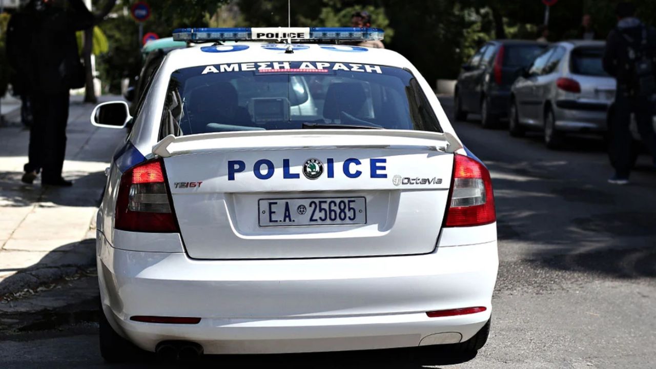 Θεσσαλονίκη: Άφησε μόνο του 2χρονο στο σπίτι – Το παιδί βρέθηκε μόνο του στον δρόμο