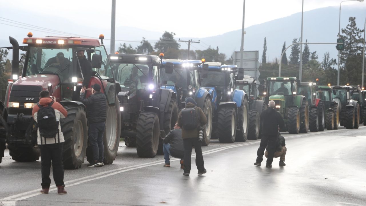 Απόβαση με τρακτέρ: Στις 10 το πρωί οι αγρότες κατεβαίνουν στο λιμάνι της Θεσσαλονίκης