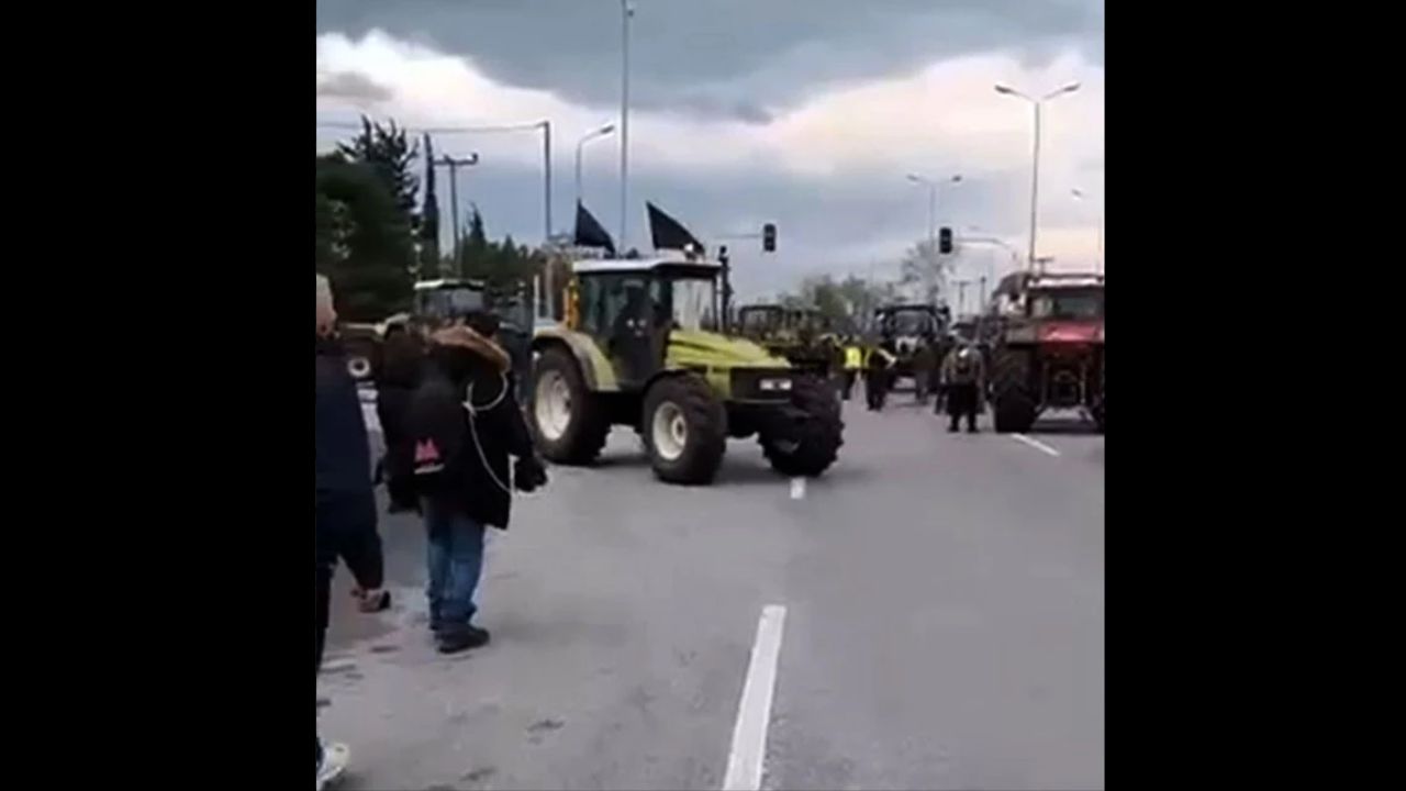 Θεσσαλονίκη: Κλειστά τα Πράσινα Φανάρια, μπλόκο στον Προμαχώνα