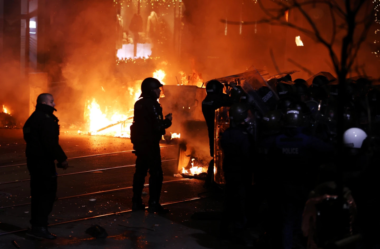 Βουλγαρία: Μάχες αστυνομίας και πολιτών για τον νέο προϋπολογισμό
