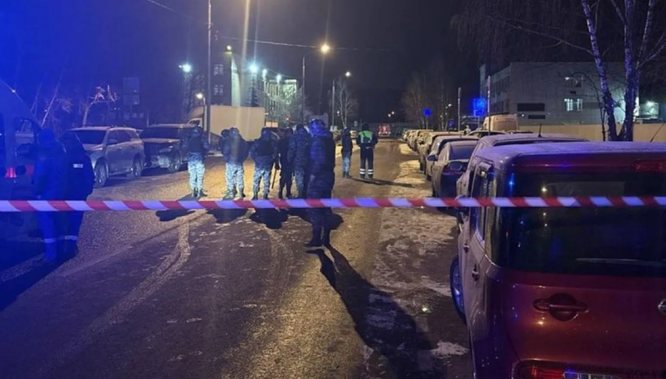 ΜΟΣΧΑ: ΈΚΡΗΞΗ ΣΟΚ – 3 ΝΕΚΡΟΙ ΚΟΝΤΑ ΣΤΟ ΣΗΜΕΙΟ ΔΟΛΟΦΟΝΙΑΣ ΣΑΡΒΑΡΟΦ, ΔΥΟ ΑΣΤΥΝΟΜΙΚΟΙ
