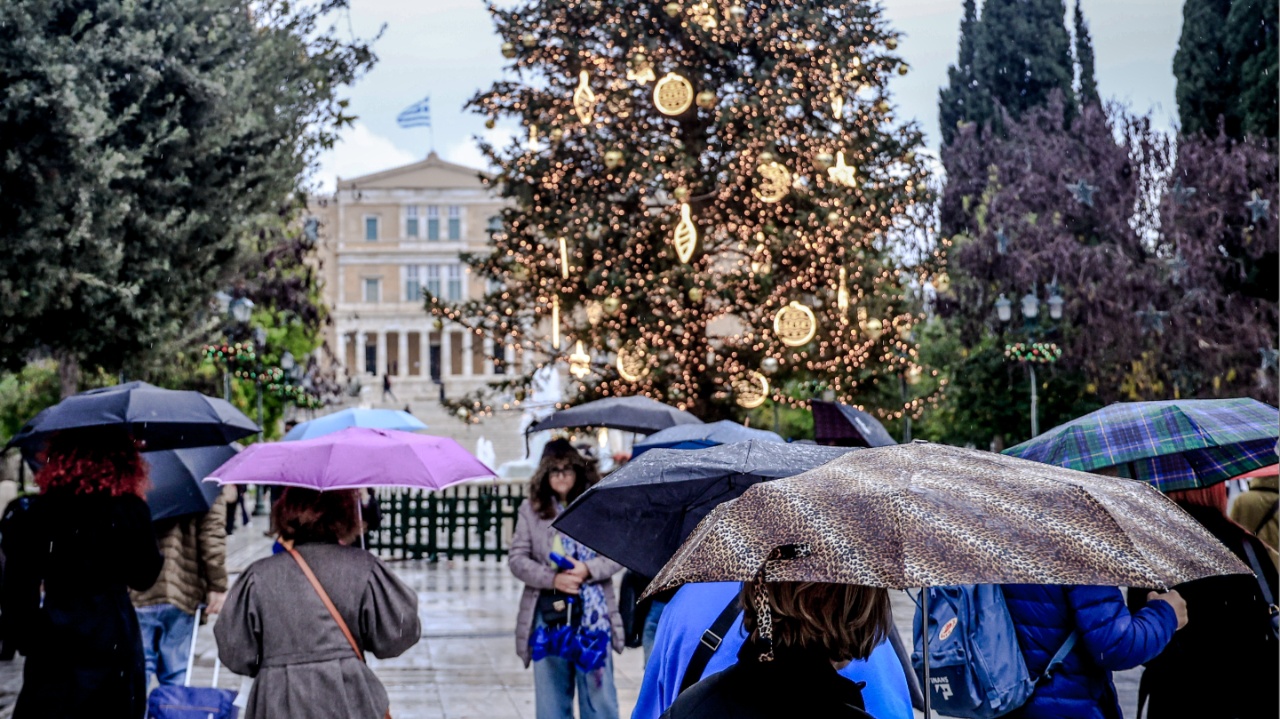 Αττική: Προβλήματα από το κύμα κακοκαιρίας την παραμονή των Χριστουγέννων