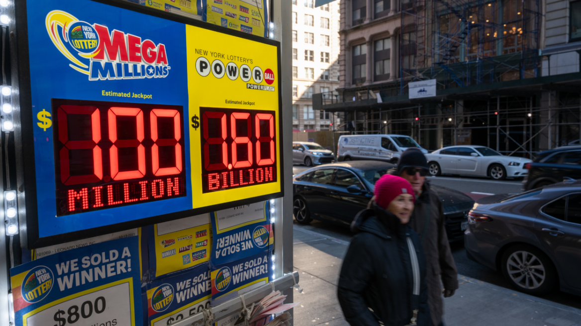 Ένας υπερτυχερός κέρδισε 1,8 δισ. δολάρια στο Powerball – Το 4ο μεγαλύτερο τζακπότ στην ιστορία
