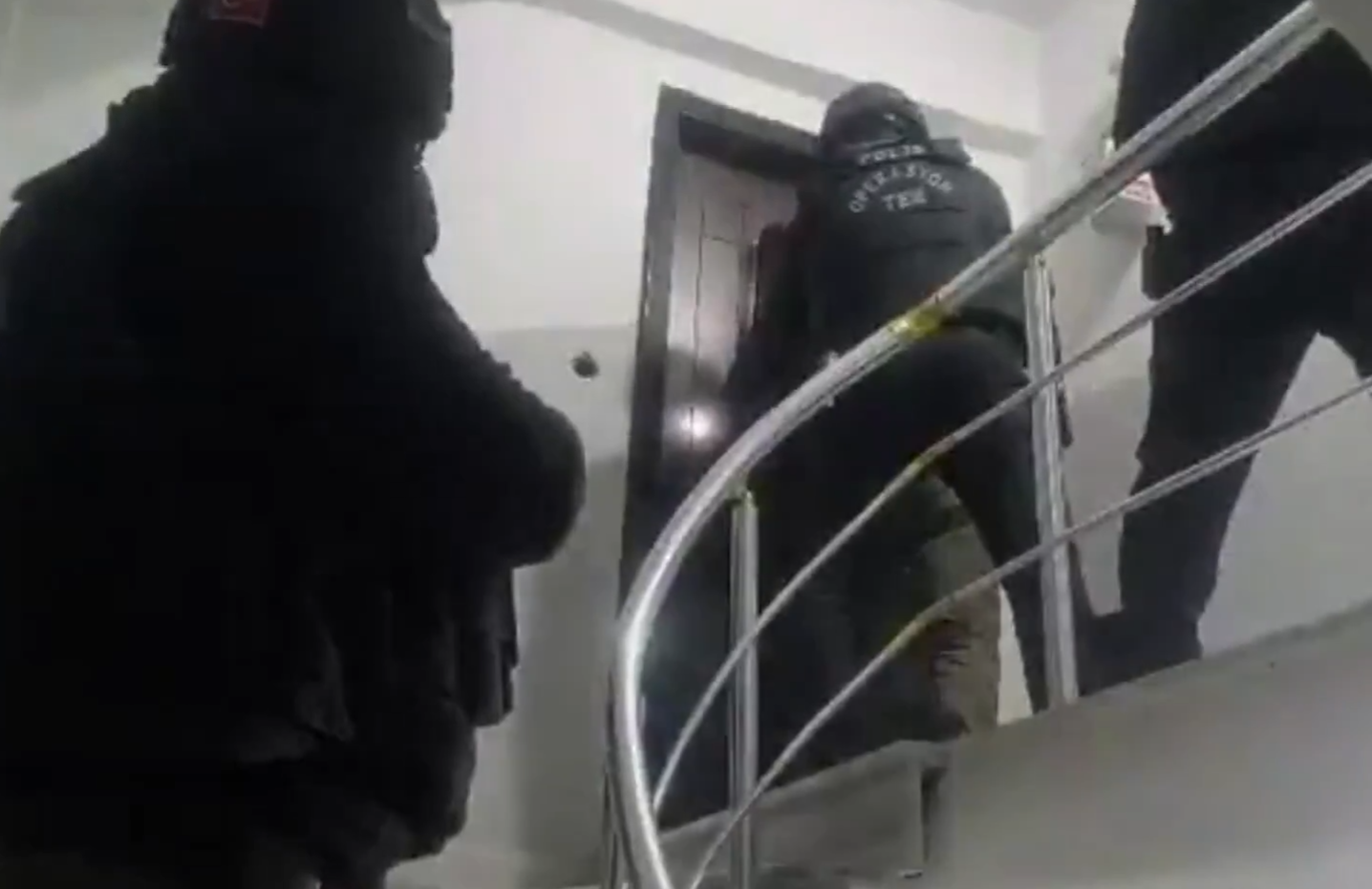 Μαζικές συλλήψεις υπόπτων του Ισλαμικού Κράτους! (ΒΙΝΤΕΟ)