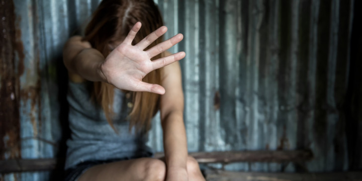 Θεσσαλονίκη: Συνελήφθη 24χρονος αλλοδαπός για απόπειρα βιασμού – «Κλειδαμπάρωσε» την κοπέλα στο σπίτι του