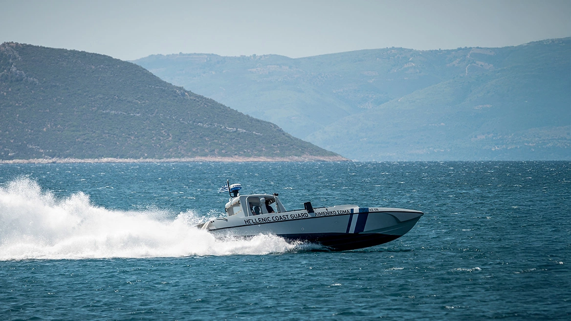 Απώλεια ηλεκτρικής ενέργειας άφησε ακυβέρνητο δεξαμενόπλοιο στη Σκύρο