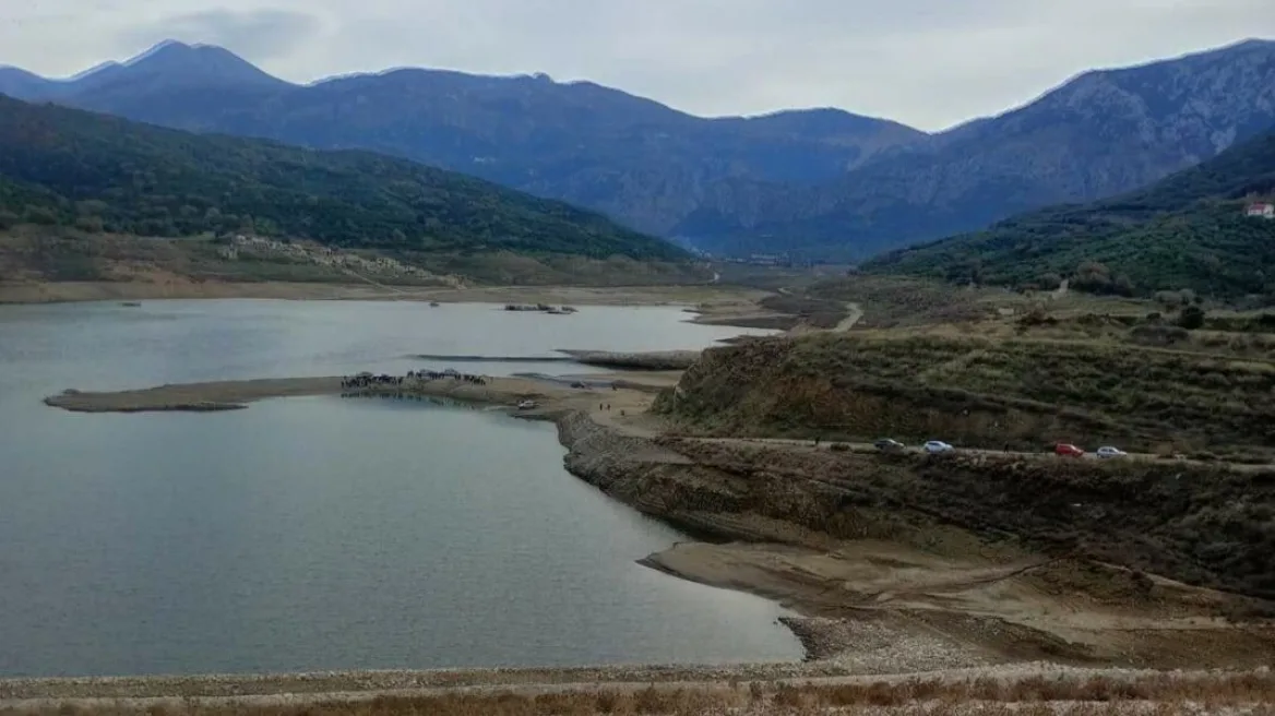 Συναγερμός στην Κρήτη: Στεγνώνει ο Αποσελέμης, στο όριο το νερό του Ηρακλείου μέχρι τέλη Φεβρουαρίου