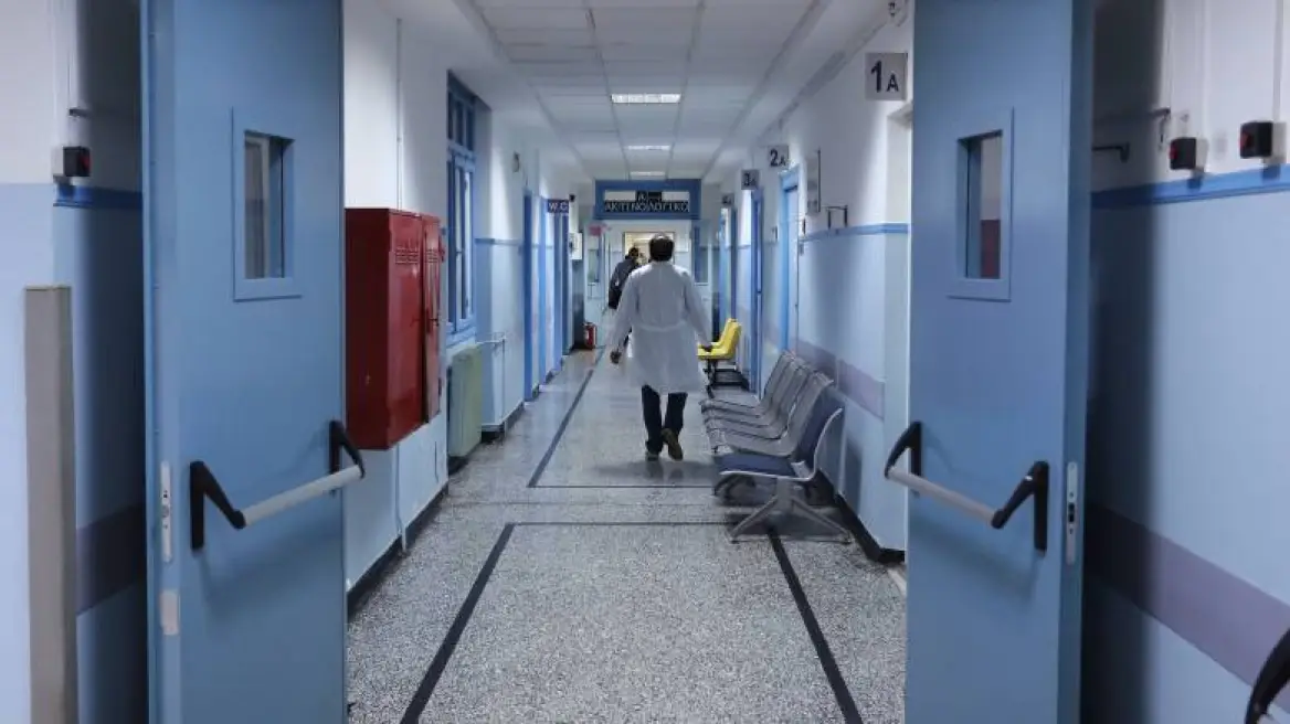 Έρχεται μεγάλη κορύφωση της γρίπης: 100 ασθενείς σε μία μόνο μέρα στον Ευαγγελισμό