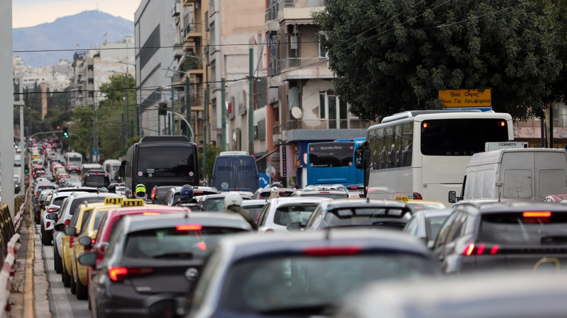Κυκλοφοριακή συμφόρηση από νωρίς το πρωί – Εργασίες σε Κηφισό, Αττική Οδό και Βουλιαγμένης
