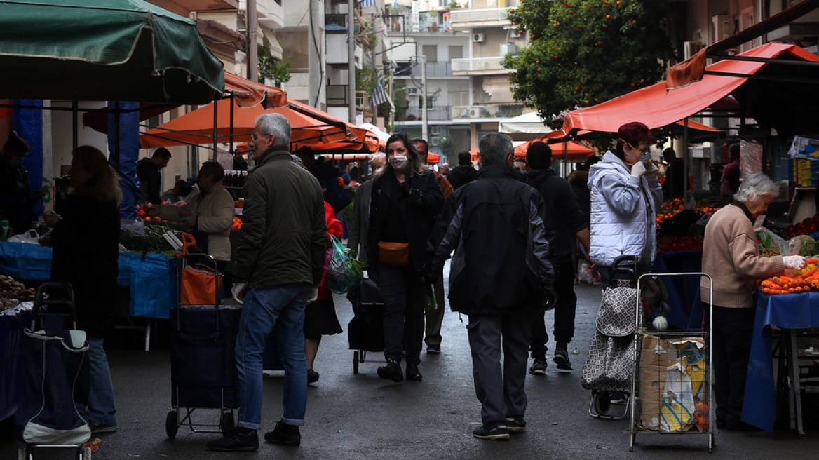 Απεργία στις λαϊκές: Παραμένουν κλειστά τα πάγκοι μέχρι νεωτέρας