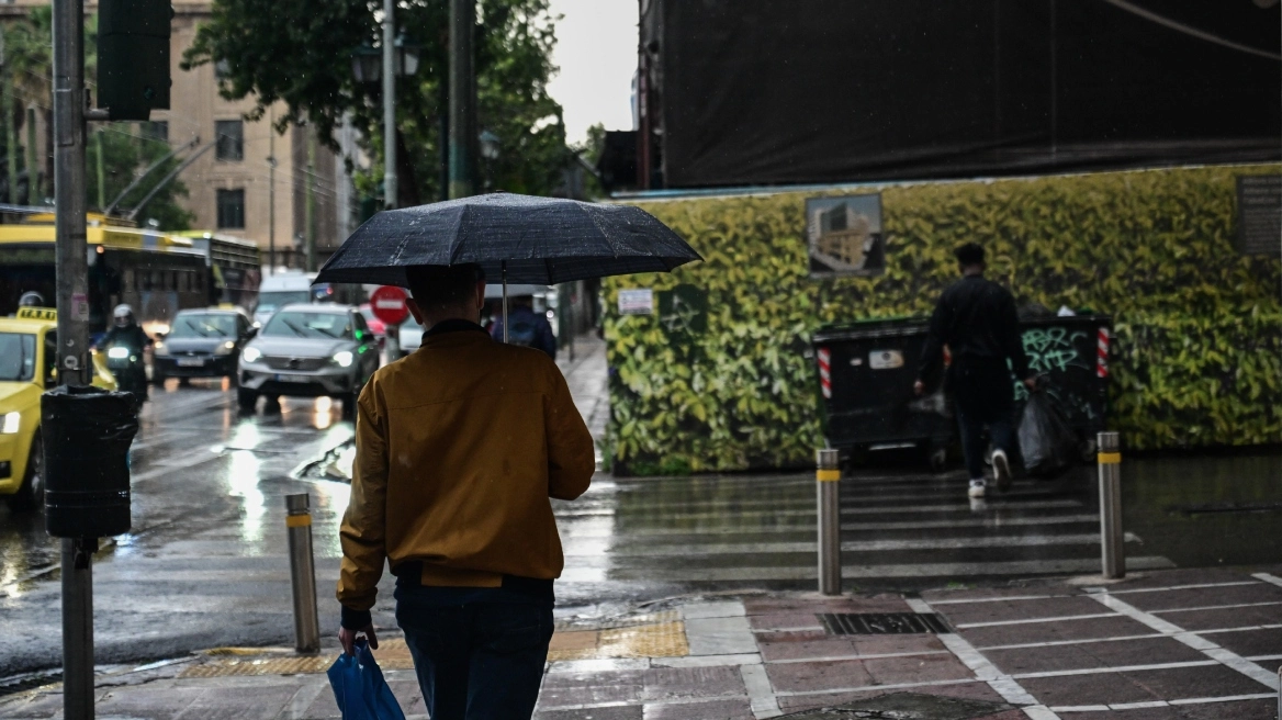 Καταιγίδες, χιόνια και βροχές: Η πρόγνωση Κολυδά έως Κυριακή