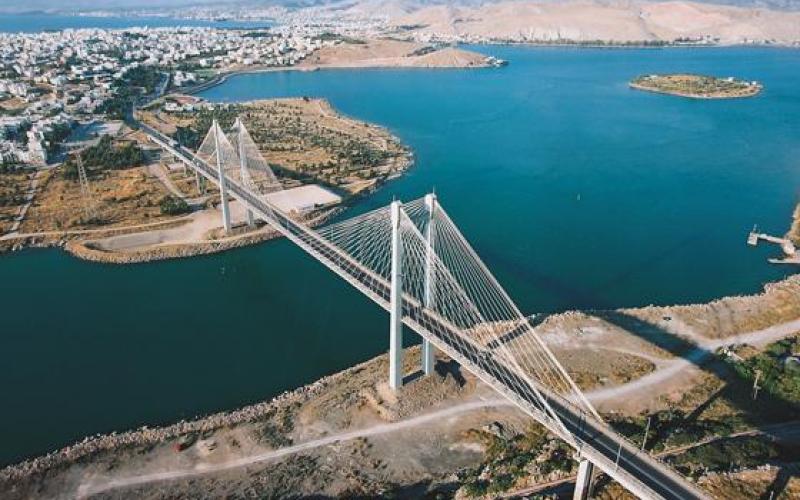 Θρήνος για τον 15χρονο που αυτοκτόνησε από την Υψηλή Γέφυρα – Πήγε για τα Κάλαντα και δεν γύρισε ποτέ