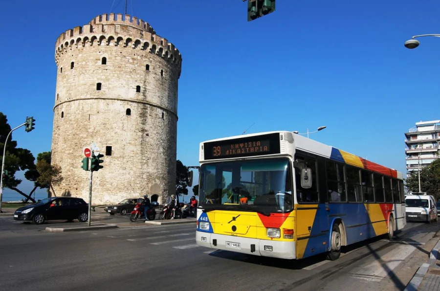 ΟΣΕΘ: Ο Κυρανάκης «παραίτησε» τους διοικητές μετά τα «λαμπαδιασμένα» λεωφορεία