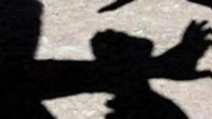 Τον ρώτησαν τι ομάδα είναι, τον ξυλοκόπησαν και τον λήστεψαν