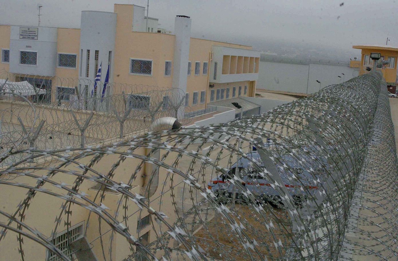 Προθεσμία για απολογία πήρε ο Βούλγαρος βαρυποινίτης για το αιματηρό επεισόδιο στις φυλακές Δομοκού