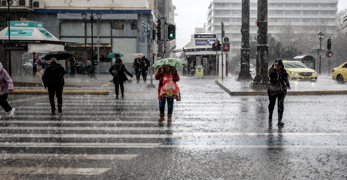 Νέο έκτακτο δελτίο καιρού ΕΜΥ: Πορτοκαλί προειδοποίηση για την Αττική