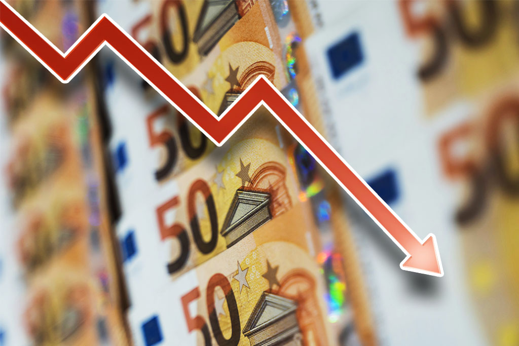 Μισθοί στην Ελλάδα: Χαμηλότεροι του 2009 παρά την αύξηση ΑΕΠ