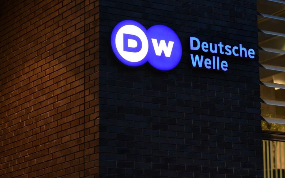 Δημοσιογράφος της Deutsche Welle συλλαμβάνεται στην Τουρκία για άρθρο που κατήγγειλε κυβερνητική διαφθορά!