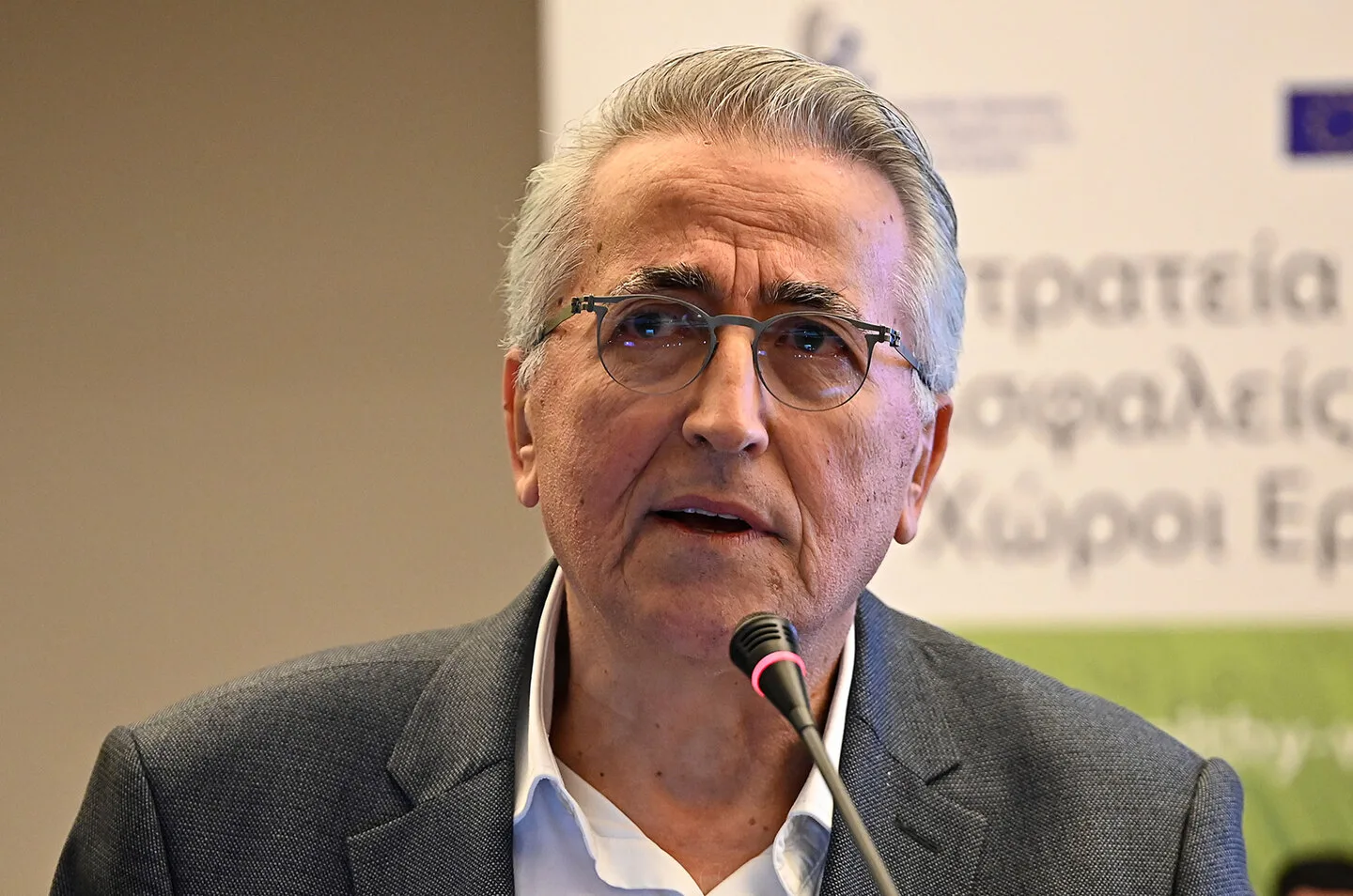 Σκάνδαλο Παναγόπουλου: Συγγενείς και πολιτικά πρόσωπα στο «μικροσκόπιο» των ερευνών