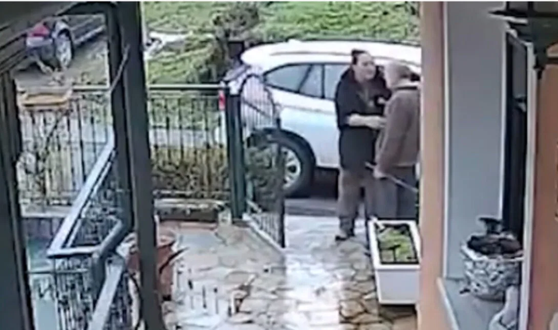 ΘΕΣΣΑΛΟΝΙΚΗ: ΣΥΛΛΗΨΗ 12 ΑΤΟΜΩΝ ΓΙΑ ΣΥΓΚΡΟΤΗΣΗ ΕΓΚΛΗΜΑΤΙΚΗΣ ΟΡΓΑΝΩΣΗΣ – ΚΛΟΠΕΣ, ΔΙΑΡΡΗΞΕΙΣ ΚΑΙ ΑΛΥΣΙΔΕΣ ΗΛΙΚΙΩΜΕΝΩΝ