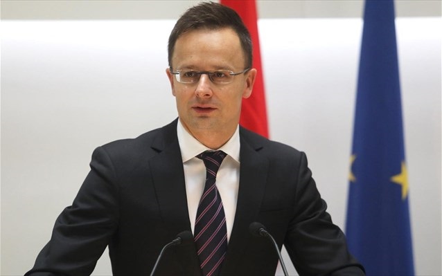 Η Ουγγαρία «κατέθεσε προσφυγή» στη δικαιοσύνη κατά της απαγόρευσης του ρωσικού φυσικού αερίου από την ΕΕ – Τί «δήλωσε» ο Σιγιάρτο