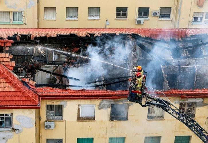 Πέντε νεκροί έφηβοι από πυρκαγιά σε πολυκατοικία στο Μανγέου