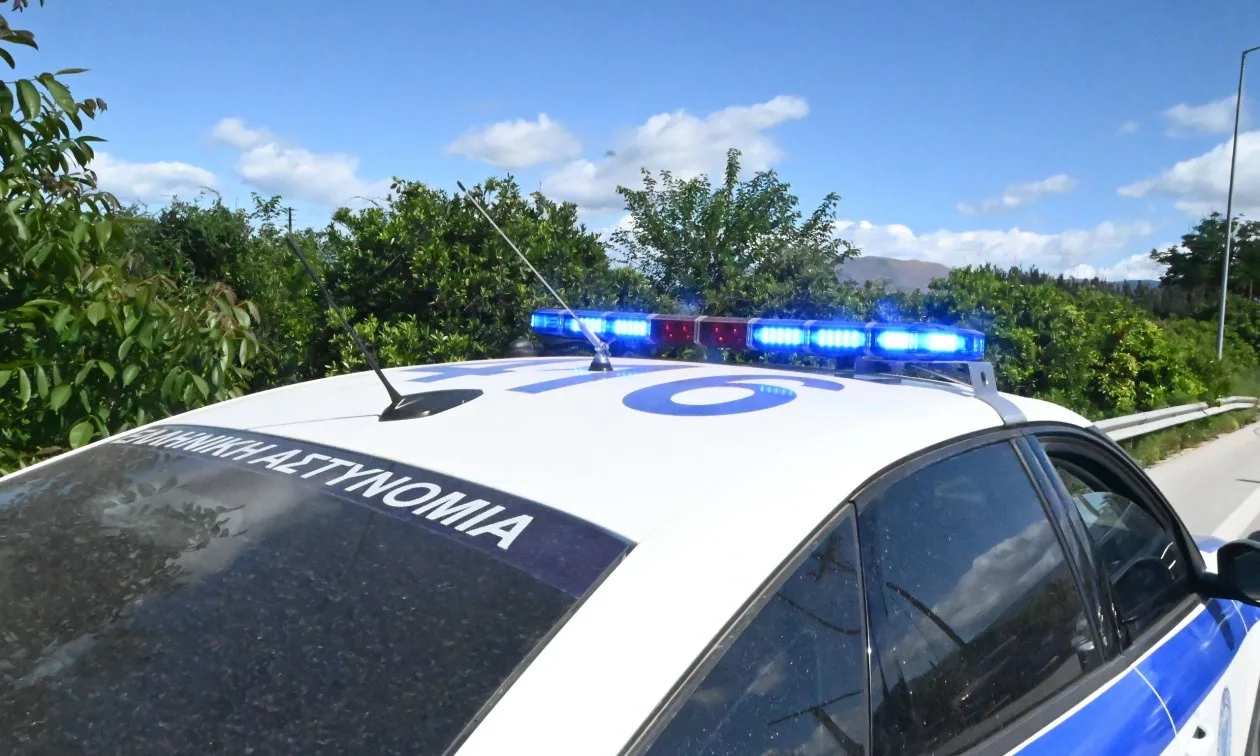 Επεισοδιακή ληστεία με απειλή όπλου στο μετρό Αθήνας – Ένας από αυτούς λαθρομετανάστης