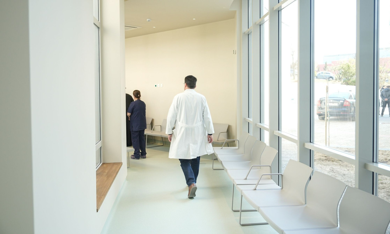ΣΥΝΕΛΗΦΘΗ 38ΧΡΟΝΟΣ ΓΙΑ ΕΠΙΘΕΤΙΚΗ ΣΥΜΠΕΡΙΦΟΡΑ ΣΤΑ ΕΠΕΙΓΟΝΤΑ ΝΟΣΟΚΟΜΕΙΟΥ ΣΤΗ ΘΕΣΣΑΛΟΝΙΚΗ